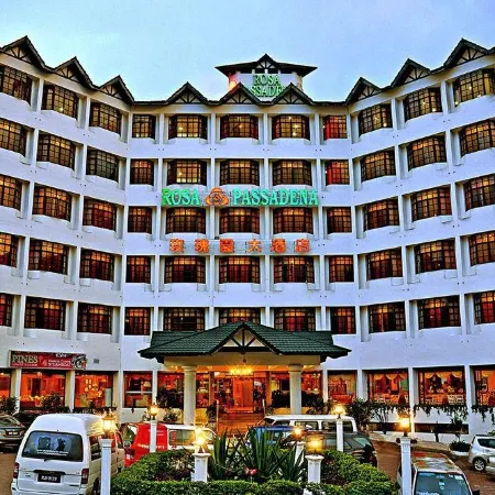 Hotel Rosa Passadena Отели рядом с достопримечательностью «Храм Сам По»