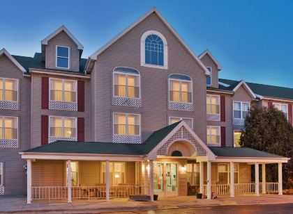 Country Inn & Suites by Radisson, Birch Run-Frankenmuth, MI