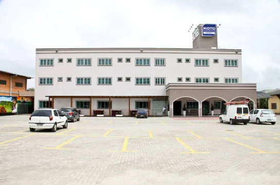 Miotto Executive Hotel - parcheggio