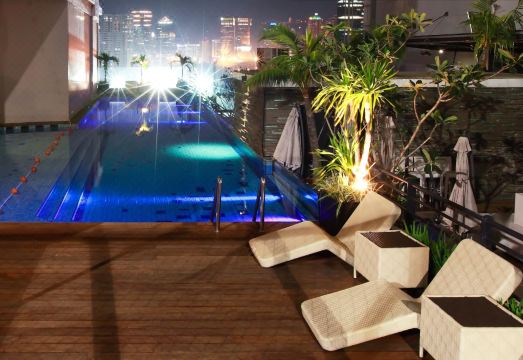 3. 해리스 스위트 ..