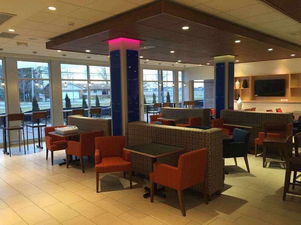 Holiday Inn Express & Suites Toledo South-Perrysburg, an Ihg Hotel