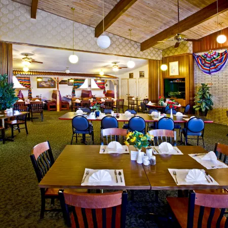 Howard Johnson by Wyndham Raton