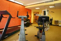 La Quinta Inn & Suites by Wyndham Dallas Plano West - Fitnessstudio
