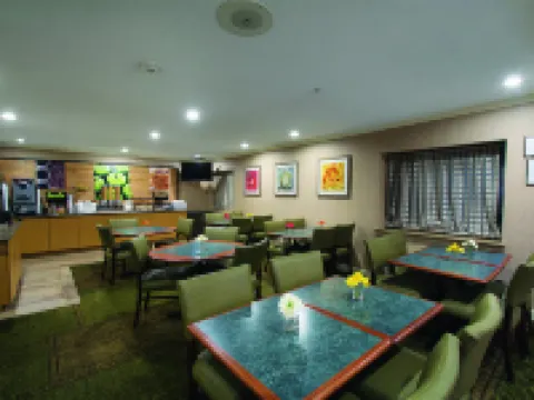 La Quinta Inn by Wyndham Auburn Worcester 우체스터 카운티 호텔