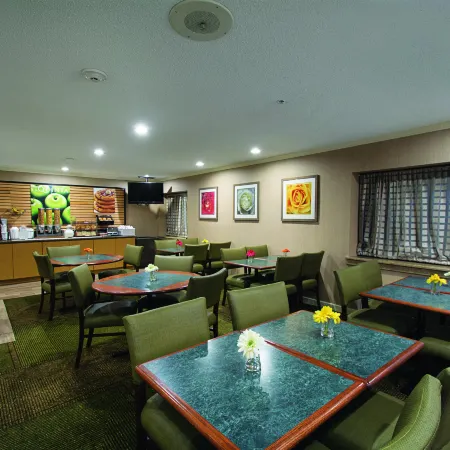 La Quinta Inn by Wyndham Auburn Worcester