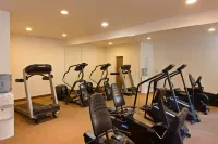 La Quinta by Wyndham Orange County Airport - Gym