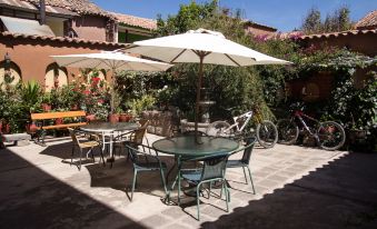 Fuente de Agua Hotel - Housity