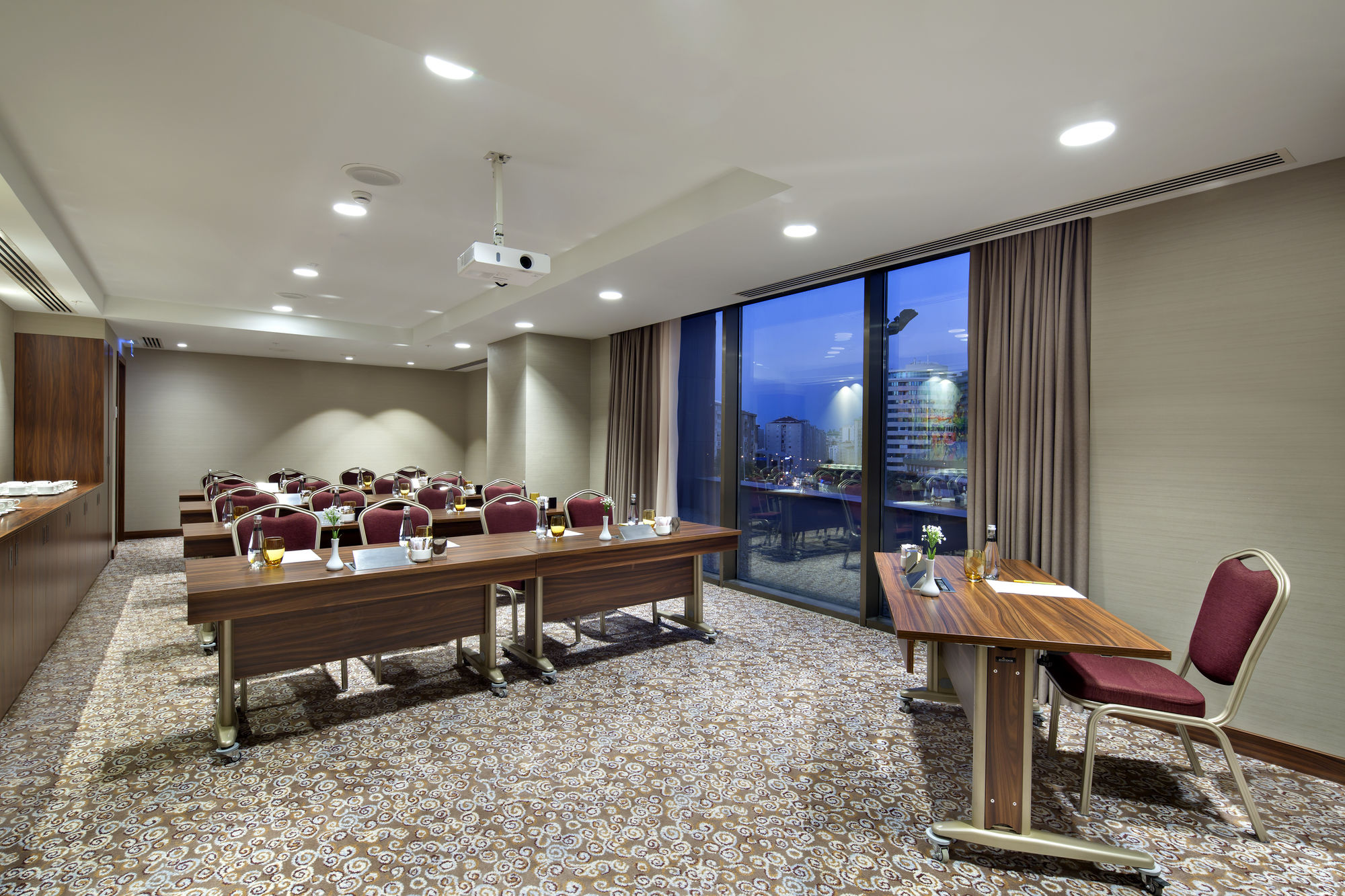 Hilton Garden Inn Istanbul Beylikduzu