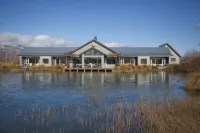 Matuka Luxury Lodge Hotels near Lake Ohau