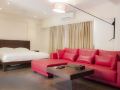 bollywood-design-hotel-landmark-suites