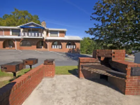 Loyalty Inn Rockingham Hotels in Rockingham