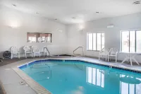 Comfort Inn Limon - Pools