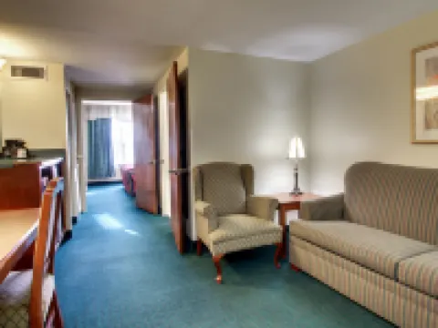 伊克諾旅館套房酒店 弗洛伍德酒店