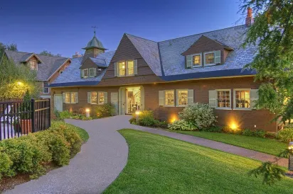 The Pointe at Castle Hill Resort & Spa