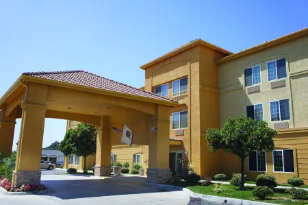 La Quinta Inn & Suites by Wyndham Visalia/Sequoia Gateway