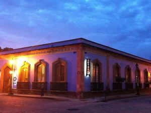 Hotel Casa De Sierra Azul