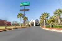Quality Inn & Suites Macon North Hotels in Macon