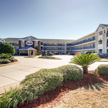 Suburban Studios Biloxi North Area