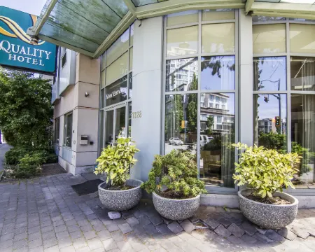 Comfort Hotel Vancouver Airport โรงแรมในริชมอนด์