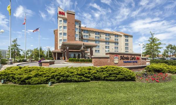 Monte Carlo Inn Vaughan Suites