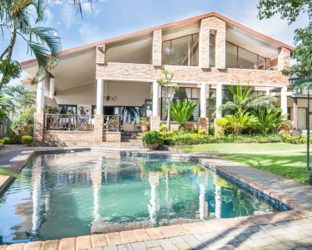 Stille Woning Guesthouse Hotels in White River