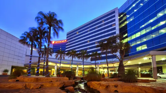 Stamford Plaza Sydney Airport Hotel & Conference Centre