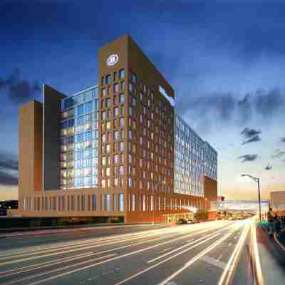 Hilton Columbus Downtown Hotel Exterior