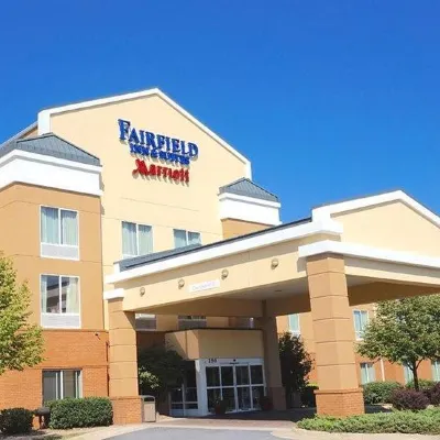 Fairfield Inn & Suites San Francisco Airport/Millbrae Hotels near Trader Joe's