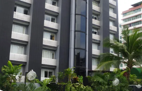 利安德格拉納達城市酒店