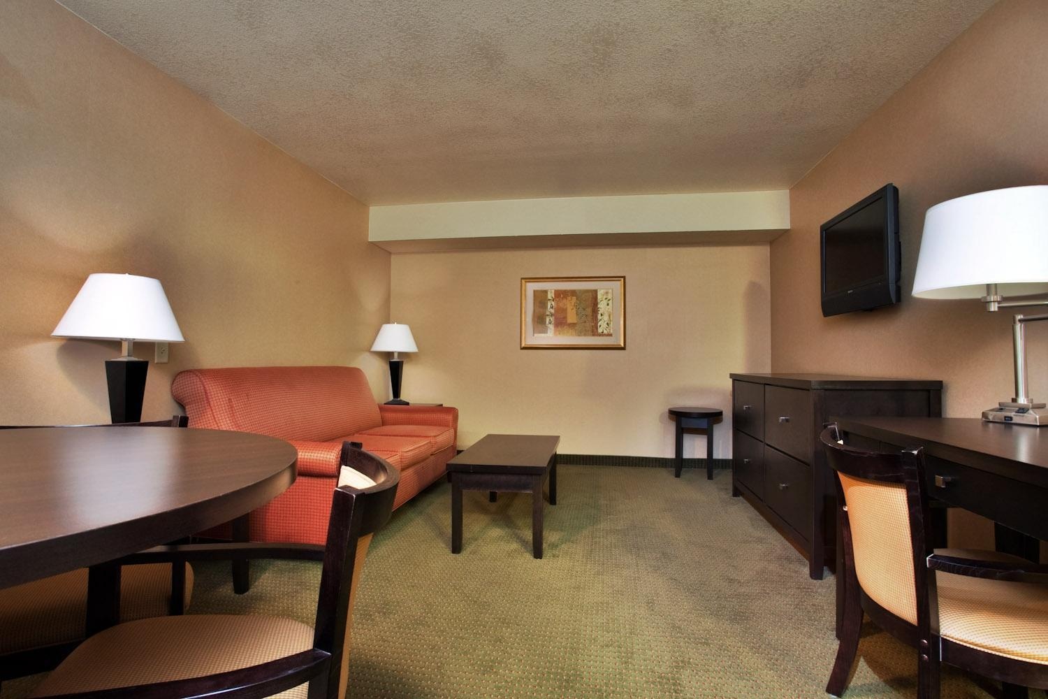 Holiday Inn Express Hotel and Suites Goodland