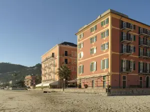Hotel Residence Baiadelsole