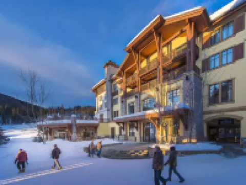 Sun Peaks Grand Hotel & Conference Centre Hotels in Sun Peaks