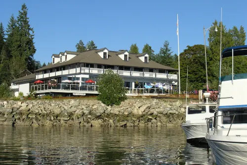 The Lund Resort at Klah ah Men