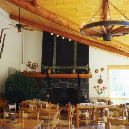 Canmore Rocky Mountain Inn