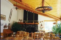 Canmore Rocky Mountain Inn - breakfast
