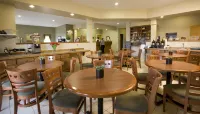 Amsterdam Inn & Suites Moncton - Bữa sáng