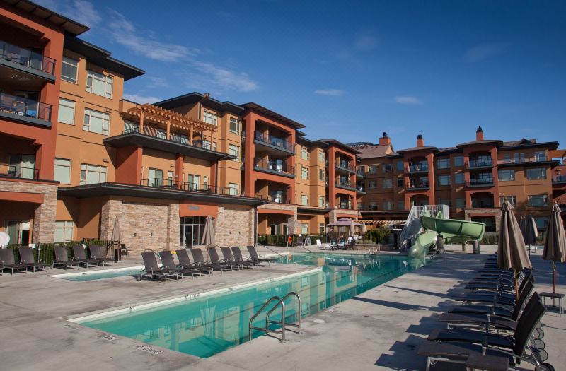 Watermark Beach Resort photo 4