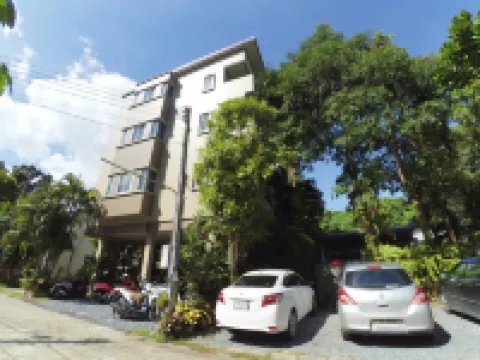 เบญจมาศ เพลส