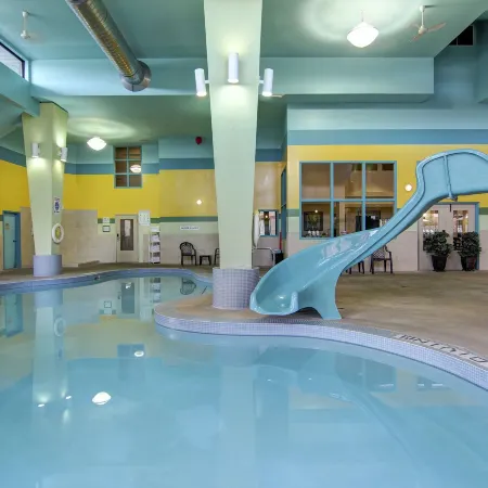 Comfort Inn & Suites Ambassador Bridge