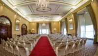The Crown Hotel Hotels in Felliscliffe