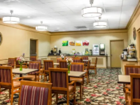 Quality Inn Old Saybrook - Westbrook Hotels in Middlesex County