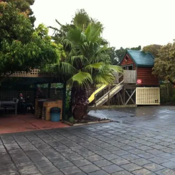 The Balnarring Motel