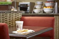 Comfort Suites - breakfast