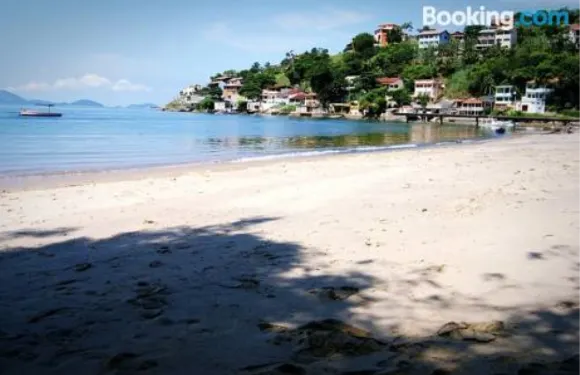 科斯塔克雷斯旅館