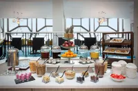 Waterfront - breakfast
