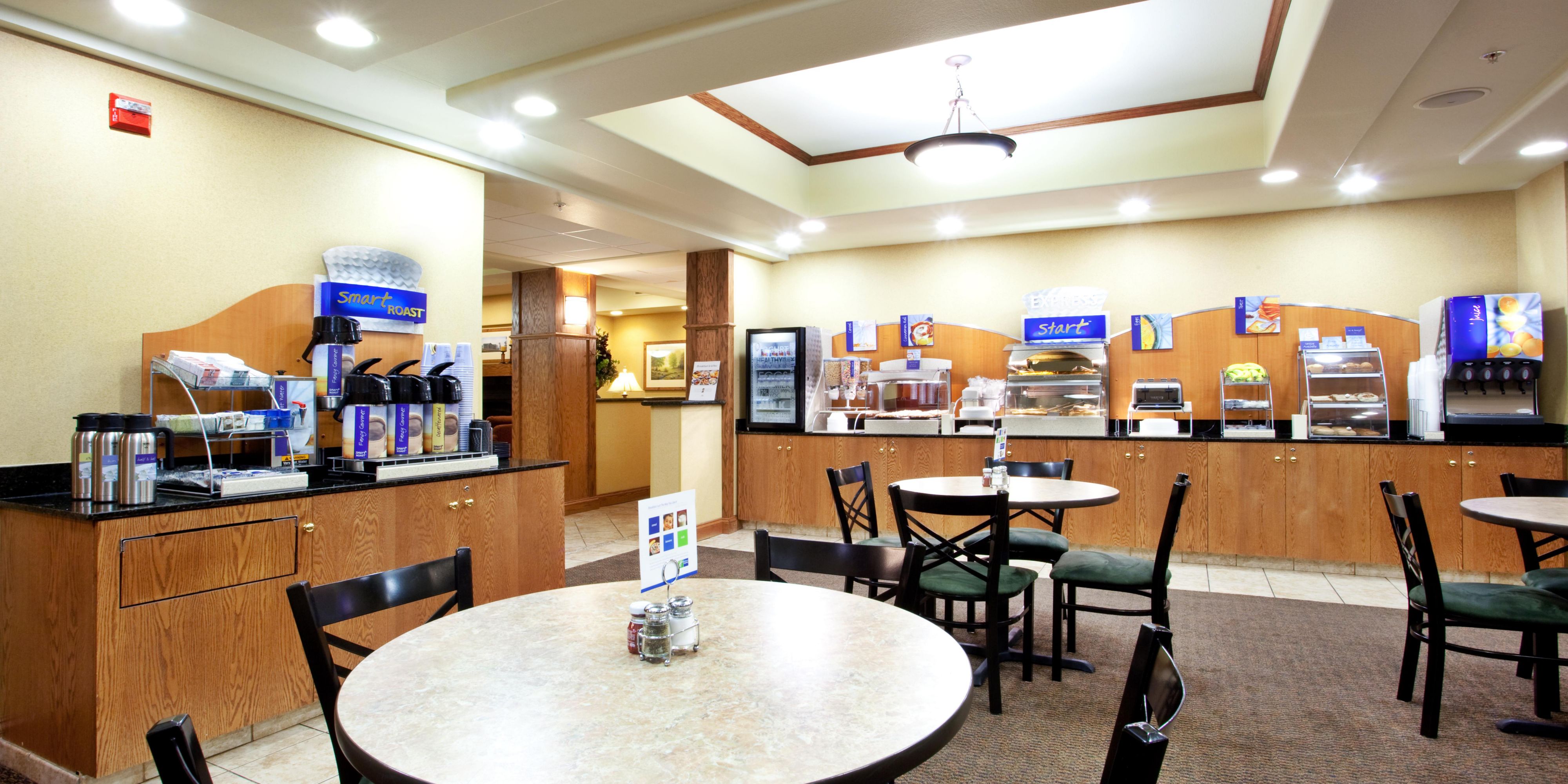 Holiday Inn Express Hotel & Suites Claypool Hill -Richlands Area, an Ihg Hotel