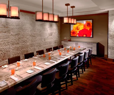 The Ritz-Carlton, San Francisco Отели рядом с достопримечательностью «Филберт-стрит»