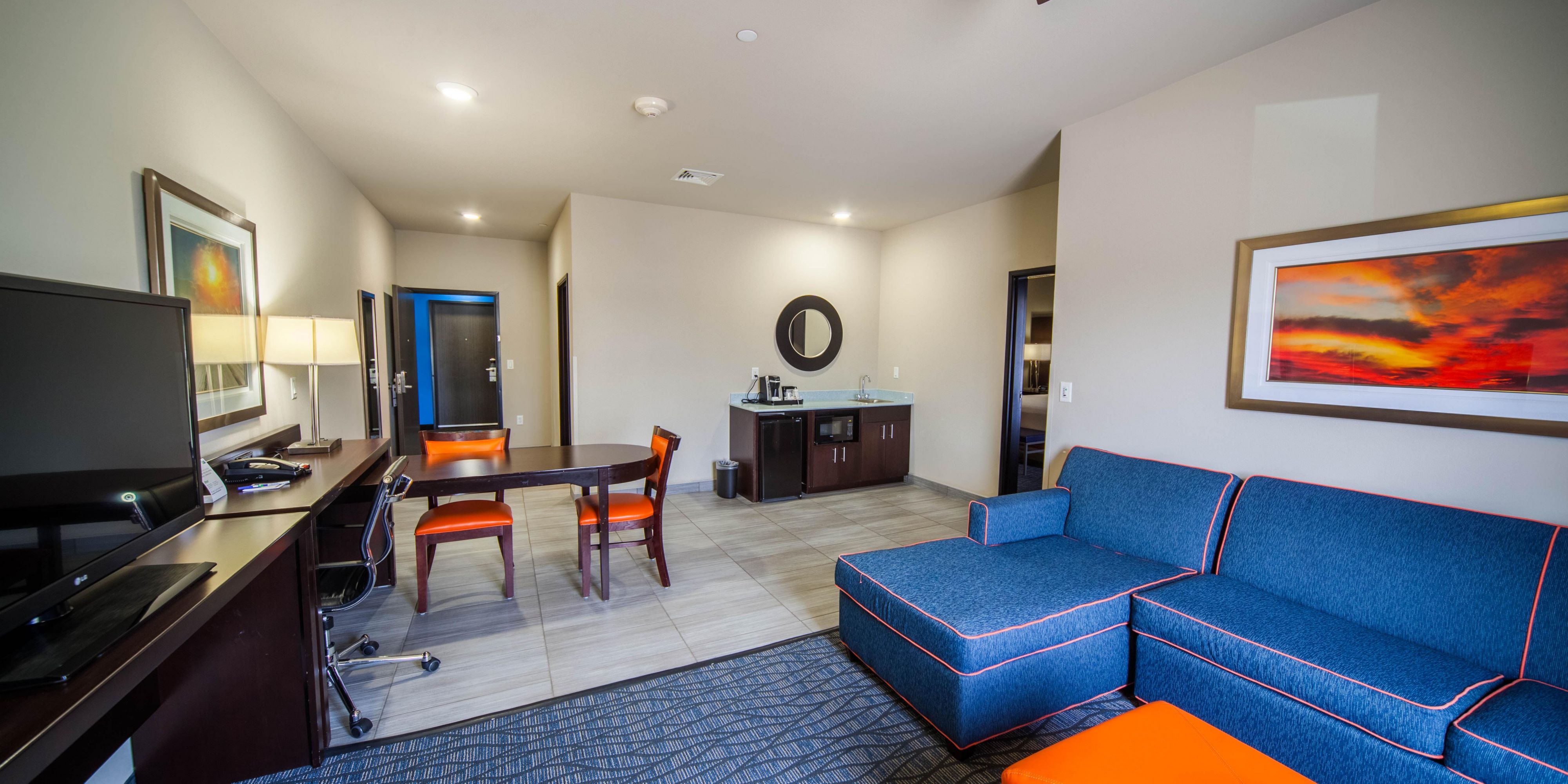 Holiday Inn Express & Suites Oklahoma City Southeast, an Ihg Hotel