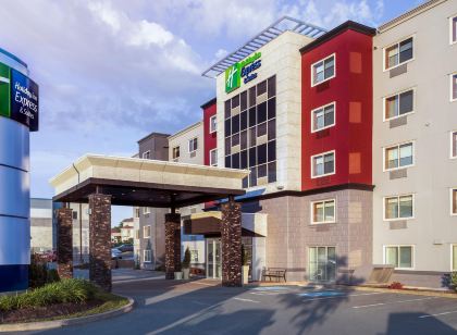 Holiday Inn Express & Suites Halifax - Bedford