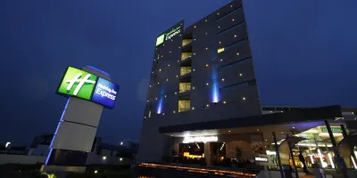 Holiday Inn Express Toluca Galerias Metepec